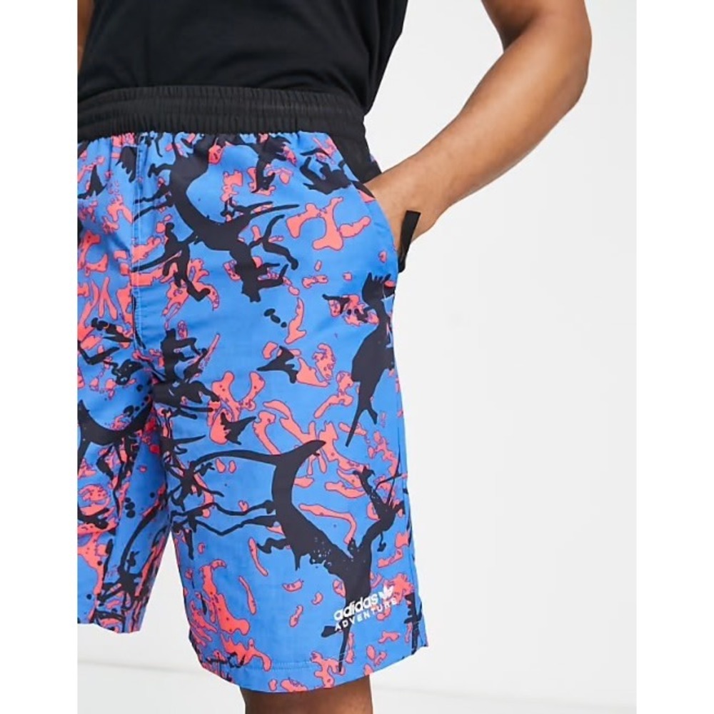 Adidas Adventure archive printed oven shorts in multi blue HF4766 Large